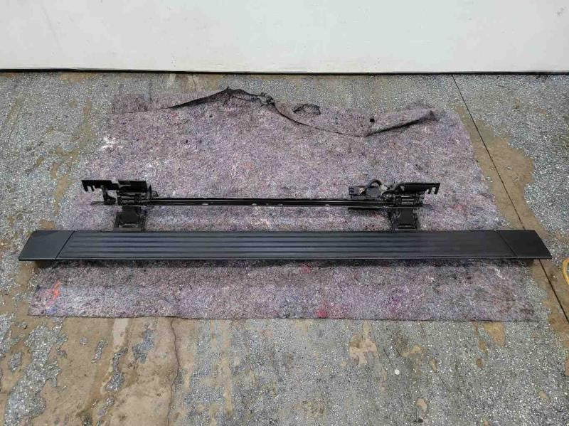 2013 YUKON RH POWER RUNNING BOARD, TEXAS TRUCK 1112 - image 1