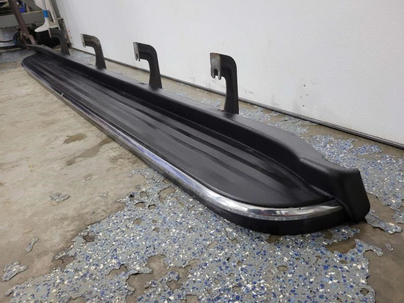 2010 YUKONXL15 LH STATIONARY RUNNING BOARD FITS YUK 1114 - image 3