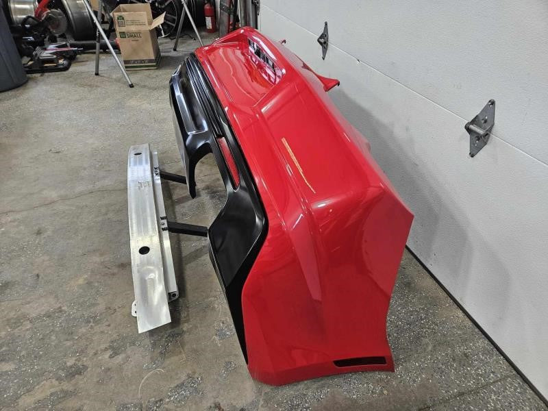 2020 CAMARO REAR BUMPER RED QUAD TIP NPP SCRATCH 1119 - image 4