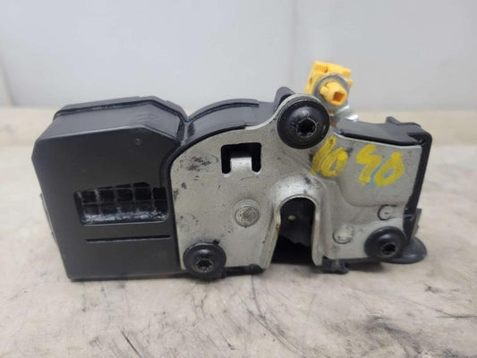 2005 CTS RH PASSENGER REAR DOOR LATCH LOCK AC 1122 - image 1