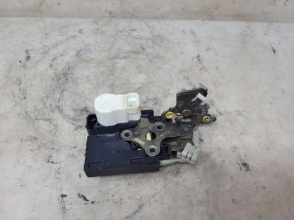 2004 ESCALADE RH PASSENGER REAR DOOR LATCH LOCK AC 1126 - image 5