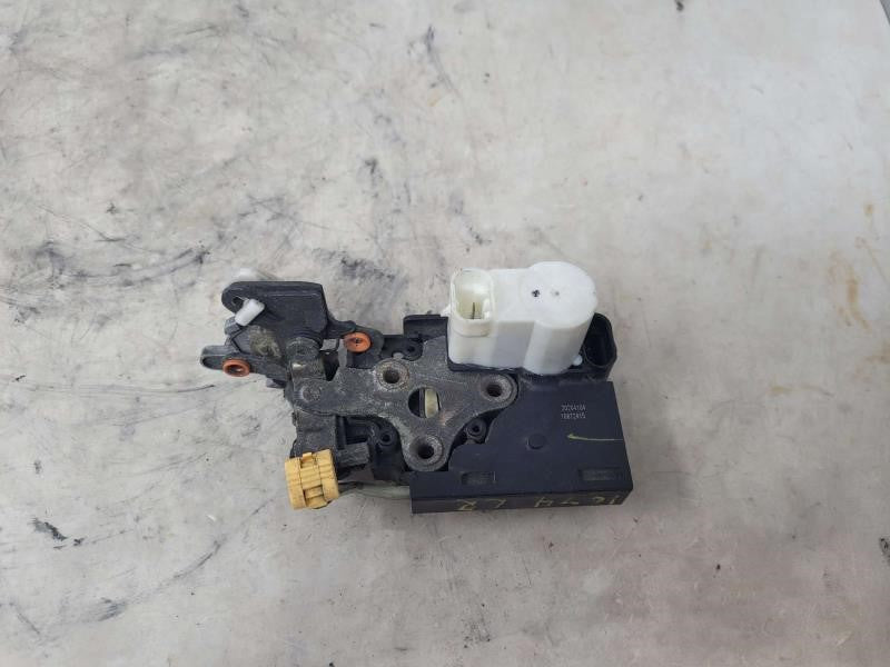 2005 ESCALADE LH DRIVER REAR DOOR LATCH LOCK ACTUA 1128 - image 6