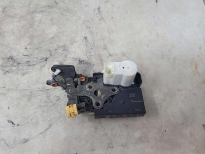 2005 ESCALADE LH DRIVER REAR DOOR LATCH LOCK ACTUA 1128 - image 6