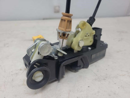 2007 ESCALADE RH PASSENGER REAR DOOR LATCH LOCK AC 1131 - image 6