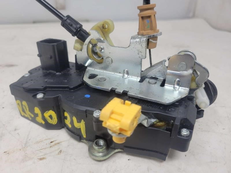 2007 ESCALADE RH PASSENGER REAR DOOR LATCH LOCK AC 1131 - image 7