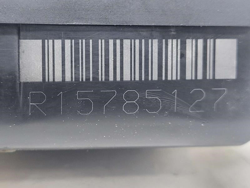 2007 ESCALADE RH PASSENGER REAR DOOR LATCH LOCK AC 1131 - image 8