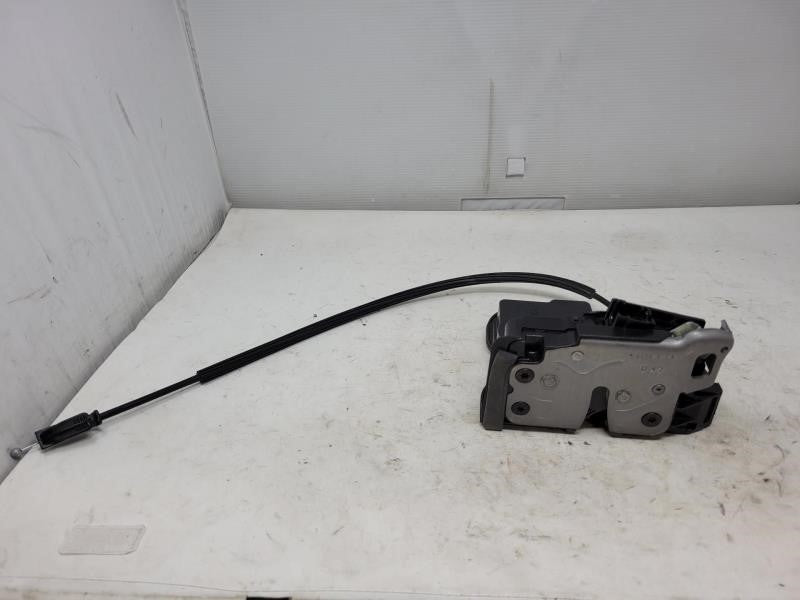 2018 SIERDEN15 RH REAR DOOR LATCH CREW CAB 13598379 1134 - image 2