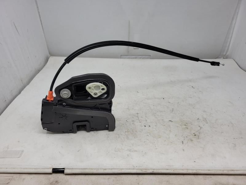 2018 SIERDEN15 RH REAR DOOR LATCH CREW CAB 13598379 1134 - image 4