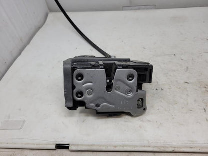 2018 SIERDEN15 LH REAR DOOR LATCH CREW CAB 13598381 1135 - image 4