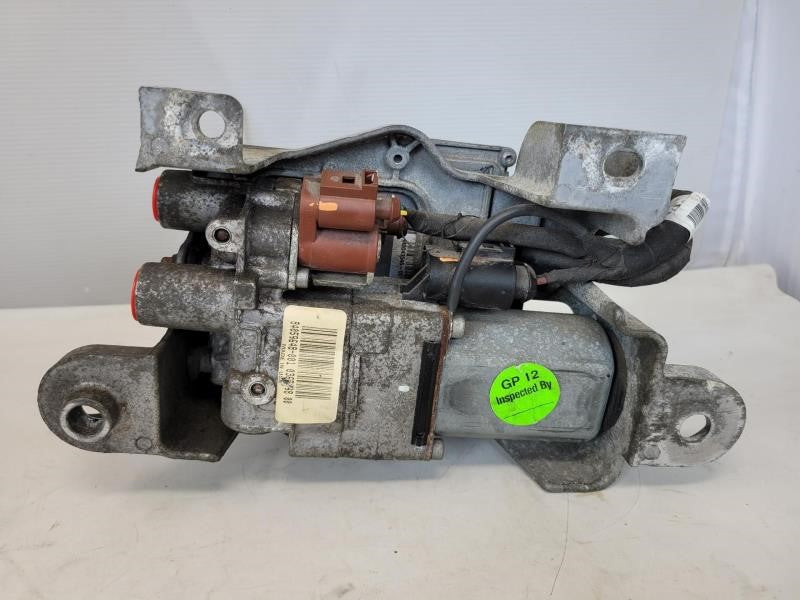 2018 CAMARO REAR DIFFERENTIAL LOCK PUMP ACTUATOR 118 - image 8