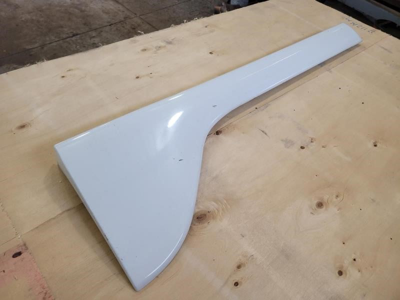 2006 YUKONXL15 DENALI LH DRIVER REAR DOOR MOULDING 1190 - image 5