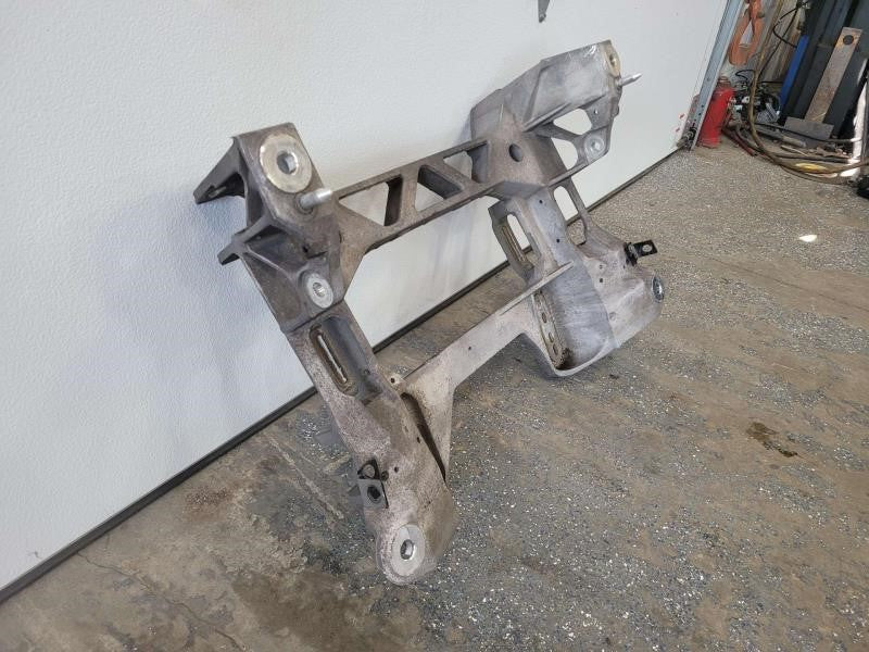 2012 CORVETTE REAR SUSPENSION CRADLE BARE 25795639 1216 - image 3