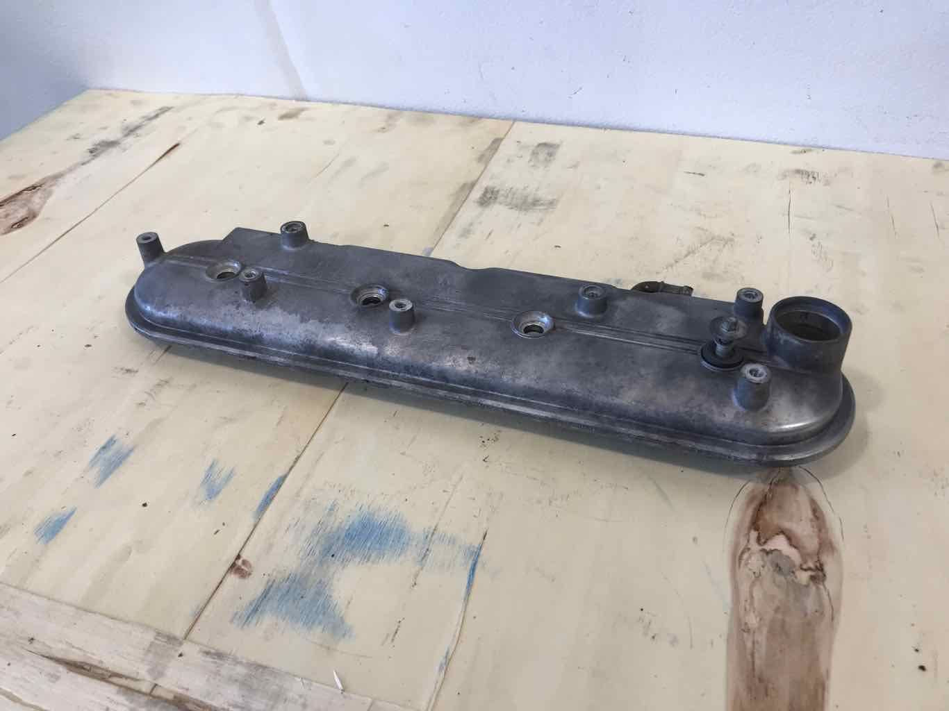 2005 SILVRDO15 RH VALVE COVER 12561821 1222 - image 6