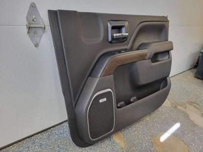 2018 SIERDEN15 RH FRONT PASSENGER DOOR TRIM PANEL, 1244 - image 4