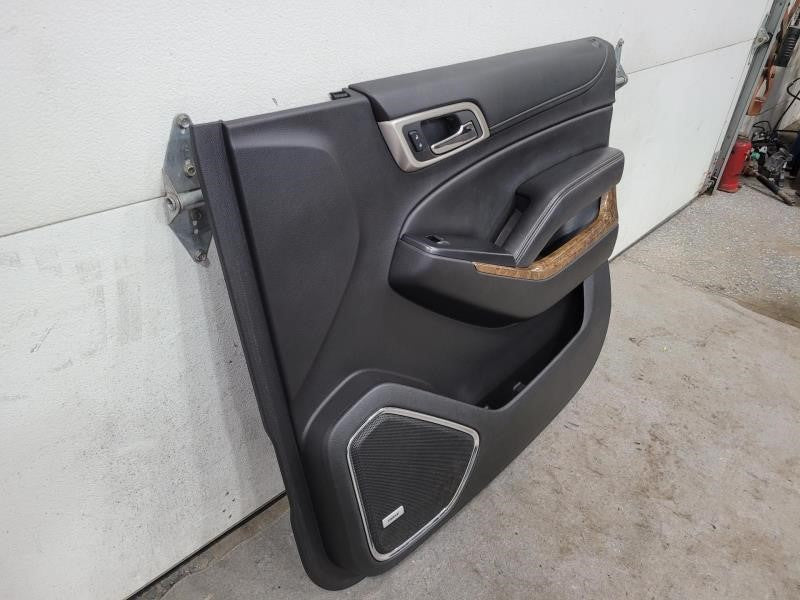 2015 YUKON RH FRONT PASSENGER DOOR TRIM PANEL, 1245 - image 3