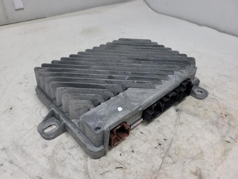 2015 YUKON BOSE AMP 23183710 1304 - image 3
