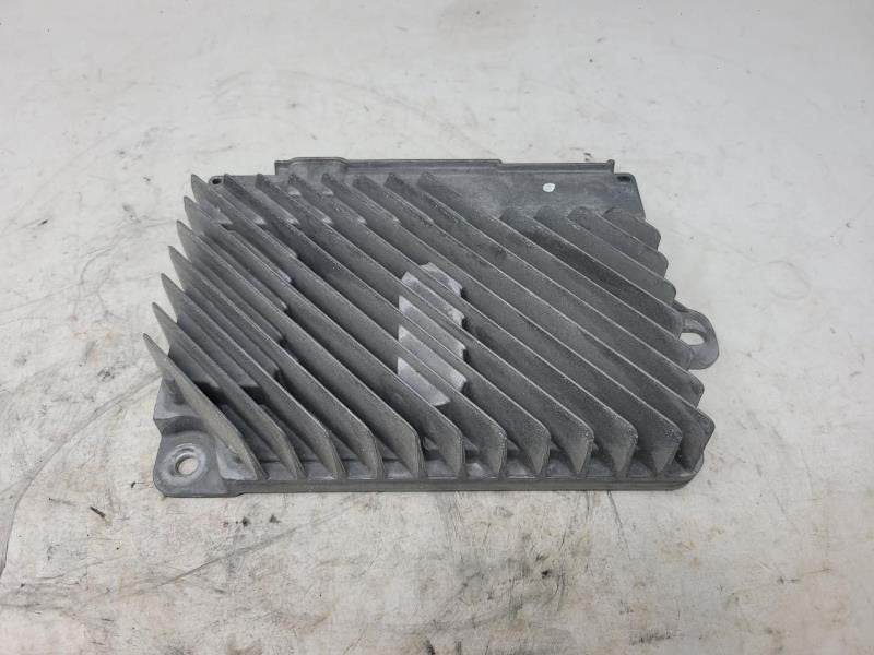 2015 YUKON BOSE AMP 23183710 1304 - image 5