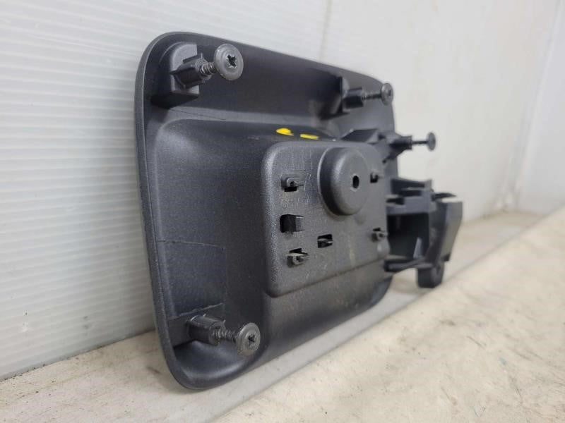 2017 SILVRDO15 LH DRIVER REAR DOOR HANDLE 13590554 1310 - image 7