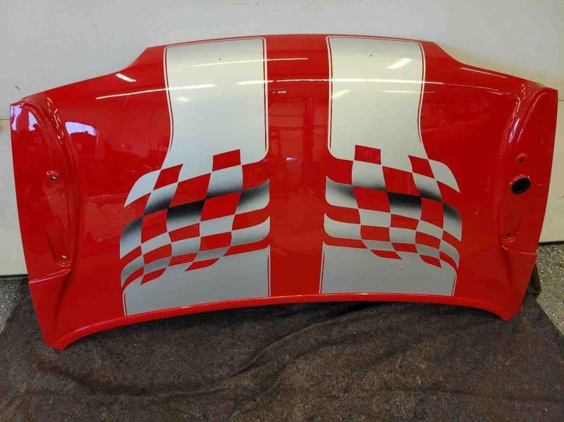 2002 CAMARO RED, 35TH ANNIV STRIPES, NO SPOILER 1344 - image 1