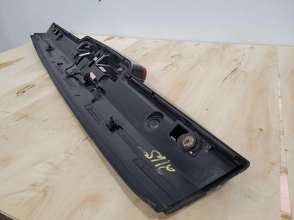 2010 YUKONXL15 THIRD BRAKE LIGHT WITH BLACK SPOILER 1370 - image 12