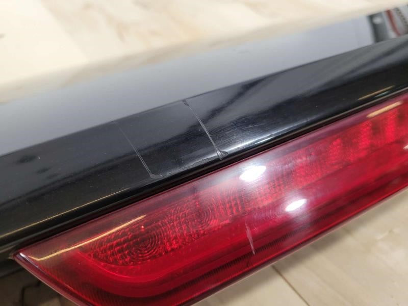 2010 YUKONXL15 THIRD BRAKE LIGHT WITH BLACK SPOILER 1370 - image 13