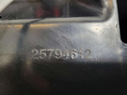 2010 YUKONXL15 THIRD BRAKE LIGHT WITH BLACK SPOILER 1370 - image 16