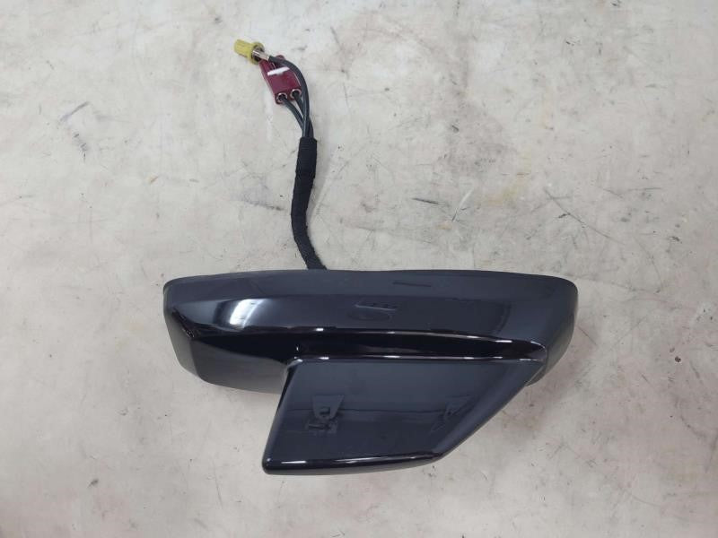 2016 ESCALADE 23258459 SHARK FIN ANTENNA 1374 - image 6