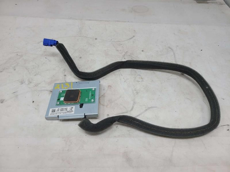 2014 ESCALADE IN DASH ANTENNA 22921442 28351736 1376 - image 2