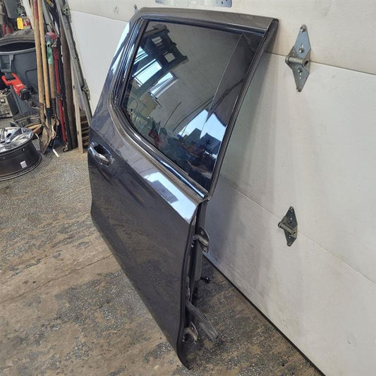 2019 SIERRA150 RH PASSENGER REAR DOOR SCORPION META 1399 - image 2