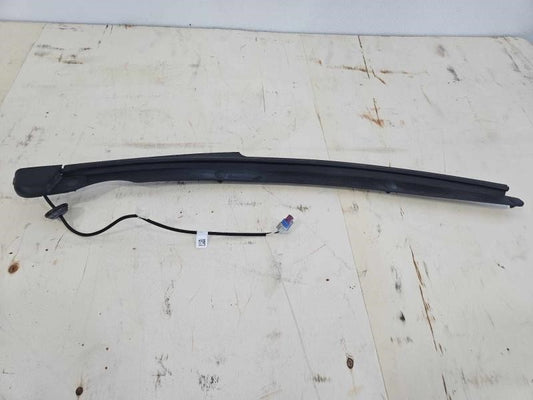 2010 YUKONXL15 22840999 RH PASSENGER LIFTGATE ANTI 156 - image 1