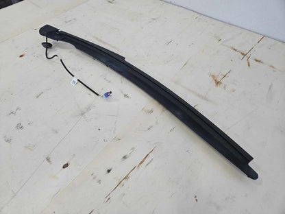 2010 YUKONXL15 22840999 RH PASSENGER LIFTGATE ANTI 156 - image 2