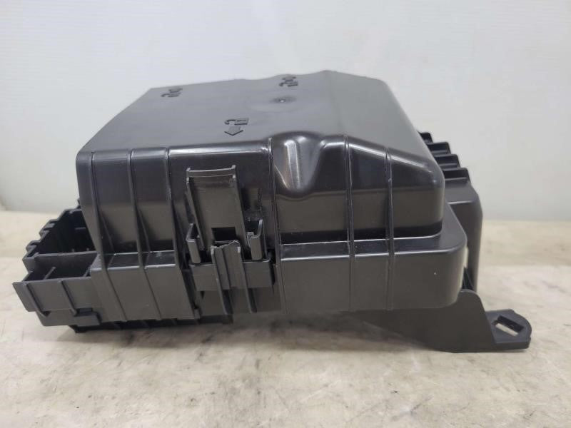 2019 ESCALAESV LH DASH JUNCTION BLOCK FUSE PANEL 84 1576 - image 5