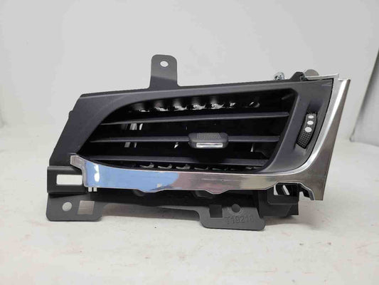 2015 ESCALAESV DASH VENT 22946836 RH OUTER DASH 1586 - image 2