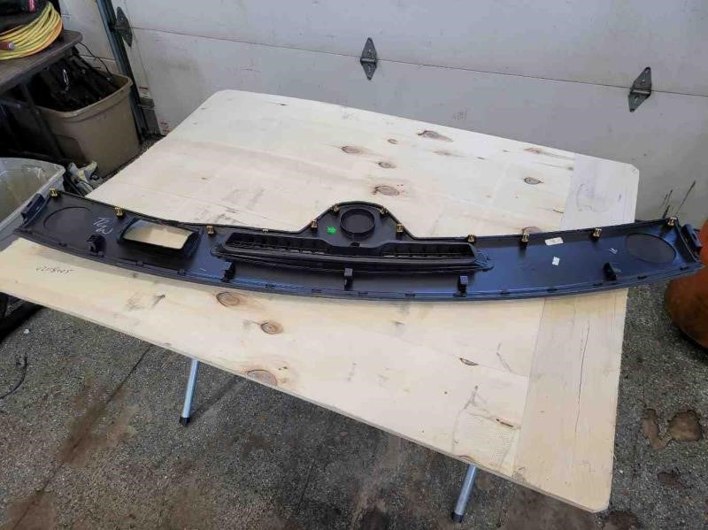 2015 ESCALAESV DASH DEFROST PANEL TRIM - DASH EXTEN 1587 - image 3