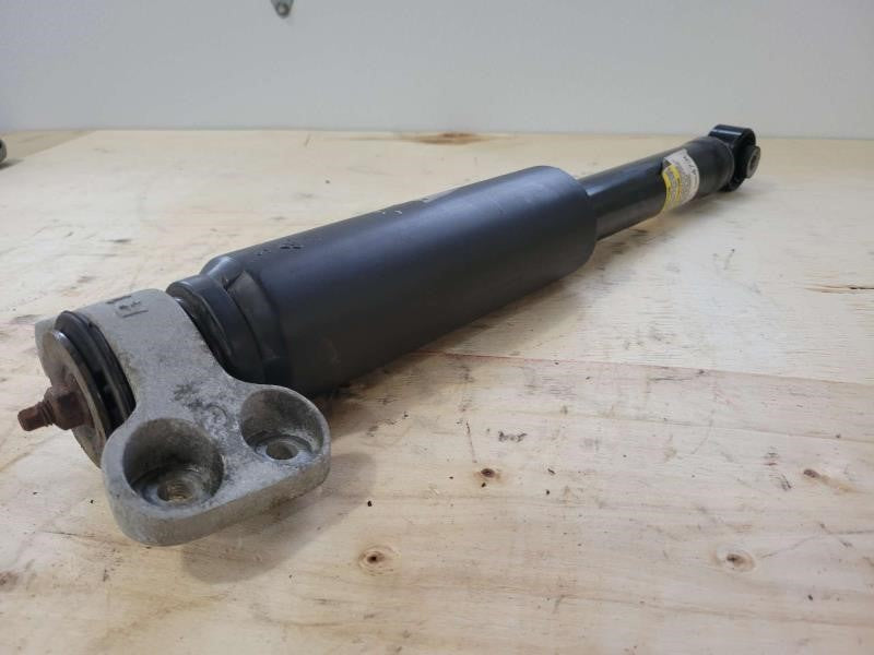2017 CAMARO RH PASSENGER REAR SHOCK ABSORBER 84084730 15 - image 5