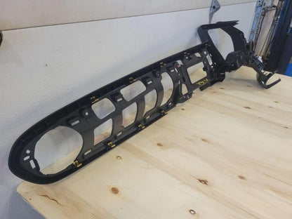 2020 CAMARO DASH CLUSTER RADIO BEZEL WITH START 1655 - image 9