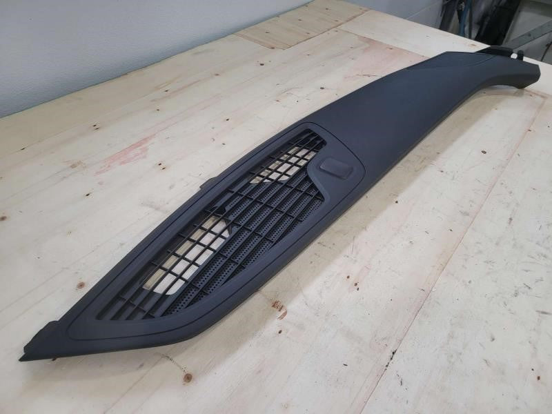 2018 CAMARO DASH DEFROST COWL VENT TRIM 84124215 1666 - image 3
