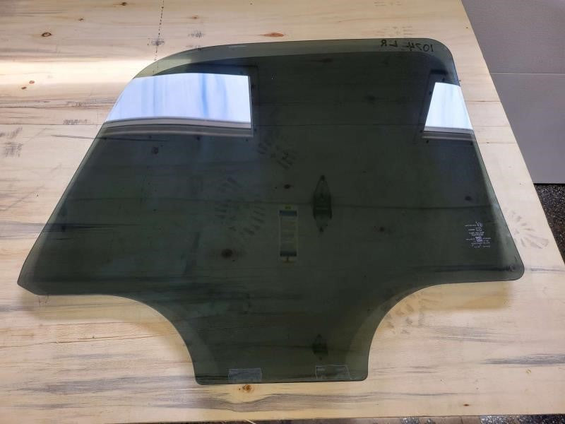 2005 ESCALADE LH DRIVER REAR DOOR GLASS 1722 - image 4