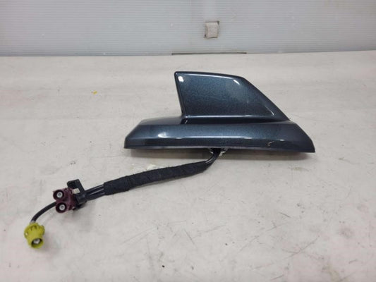 2018 SIERDEN15 SHARK FIN ANTENNA 84081933 GRAPHITE 1751 - image 1