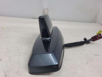 2018 SIERDEN15 SHARK FIN ANTENNA 84081933 GRAPHITE 1751 - image 4