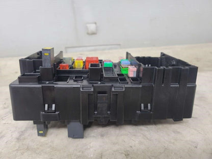 2019 ESCALAESV 84114433 RH DASH CABIN FUSE BOX 1839 - image 2