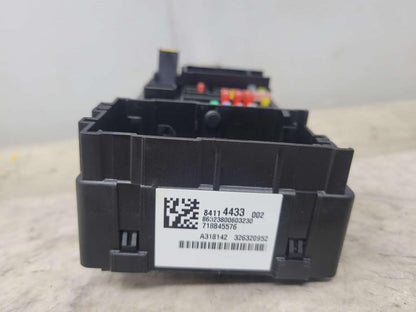 2019 ESCALAESV 84114433 RH DASH CABIN FUSE BOX 1839 - image 3