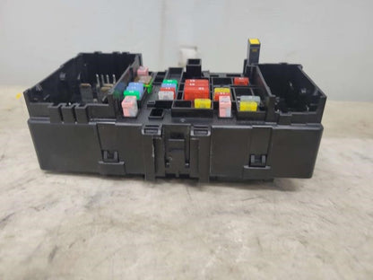 2019 ESCALAESV 84114433 RH DASH CABIN FUSE BOX 1839 - image 4