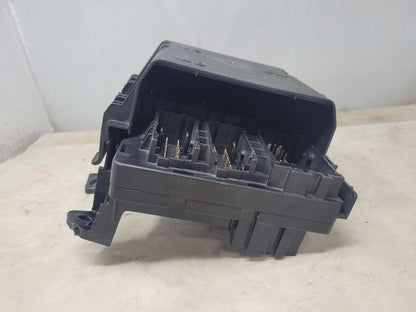 2018 SILVRDO15 LH DRIVER DASH/FLOOR JUNCTION FUSE B 1845 - image 4