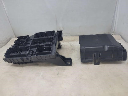 2018 SILVRDO15 LH DRIVER DASH/FLOOR JUNCTION FUSE B 1845 - image 9