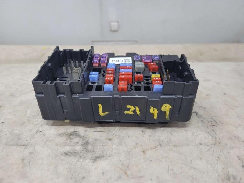 2017 SIERRA150 23459422 LH DRIVER DASH FUSE BOX JUN 1855 - image 1