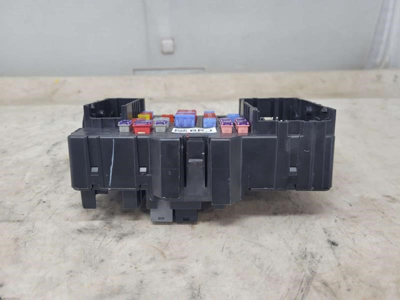 2017 SIERRA150 23459422 LH DRIVER DASH FUSE BOX JUN 1855 - image 3