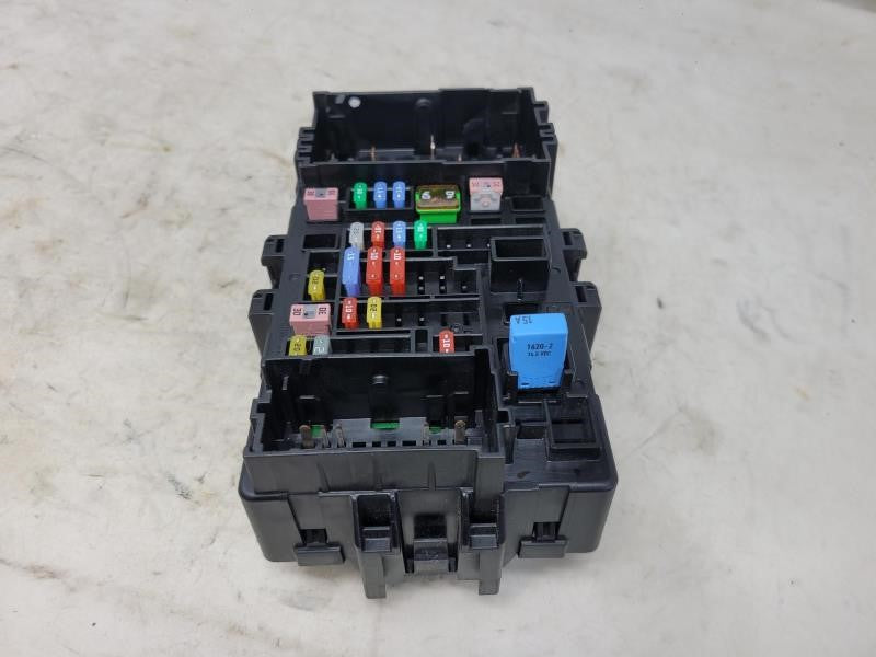 2015 YUKON 23200661 DASH FUSE JUNCTION PANEL 1863 - image 2