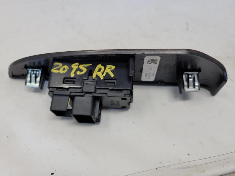 2013 YUKON RH REAR WINDOW SWITCH, DENALI TRIM 1874 - image 6