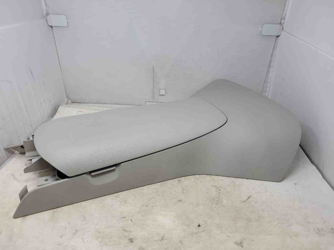2011 CORVETTE CENTER CONSOLE, LIGHT TITANIUM (GREY 1917 - image 1